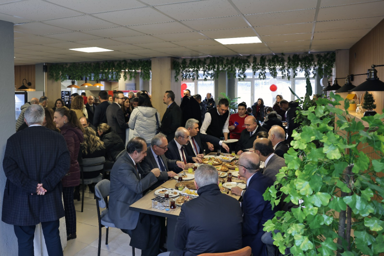 Trakya Üniversitesi'nin sosyal tesisi hizmete girdi