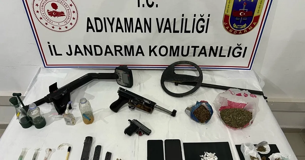 Adıyaman’da uyuşturucu operasyonu: 14 Gözaltı