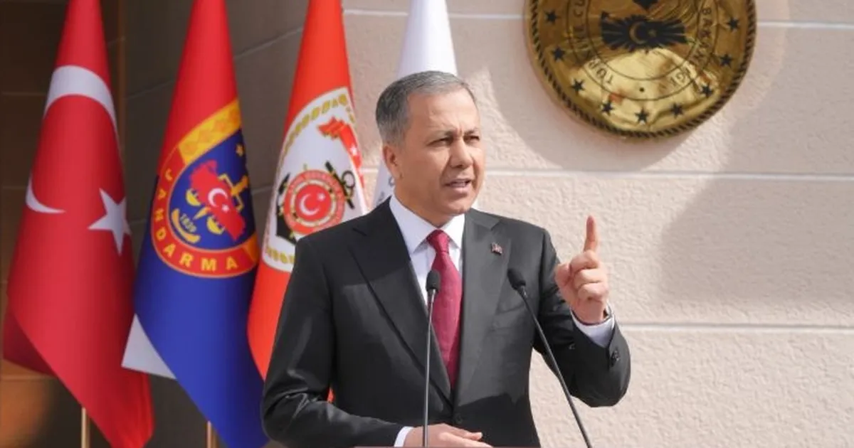 Bakan Yerlikaya: Demokrasi, nefret ve şiddetin kalkanı değildir!