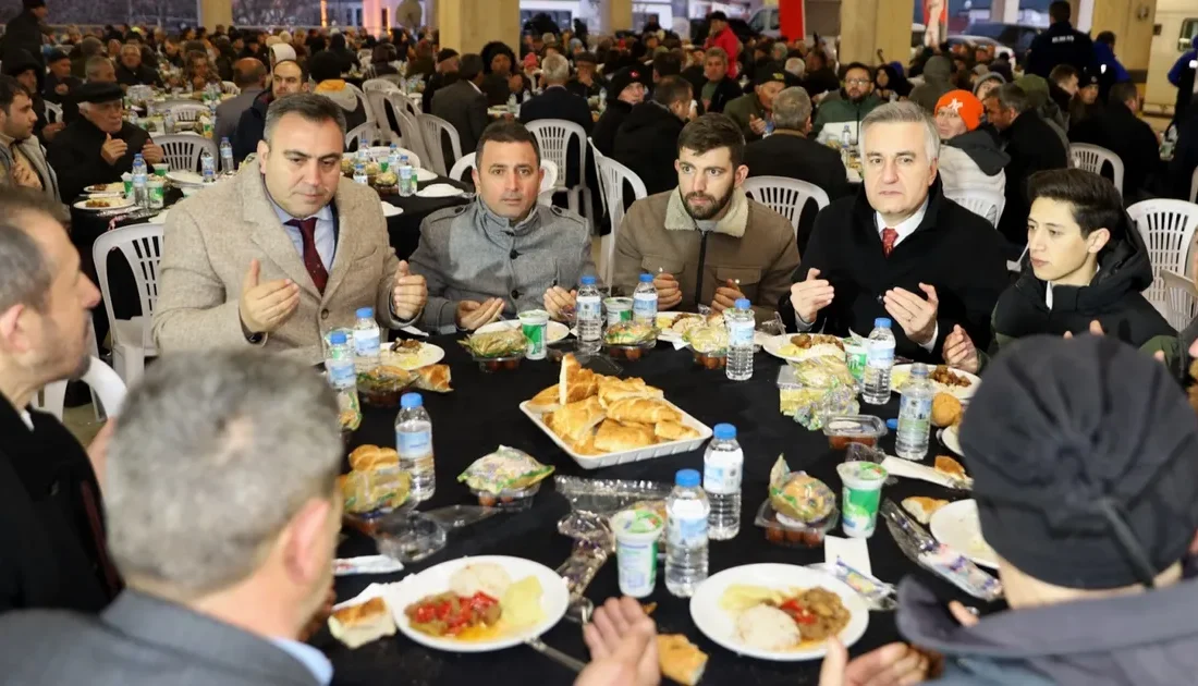 Ramazan ayının bereketini yaptığı