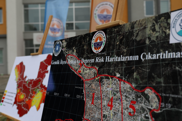 Bursa Gemlik’in riskli zemini ortaya çıkıyor