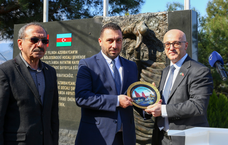 Hocalı Şehitleri Karabağlar’da unutulmadı