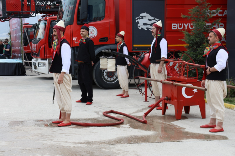 Kocaeli Büyükşehir İtfaiyesi gücüne güç kattı