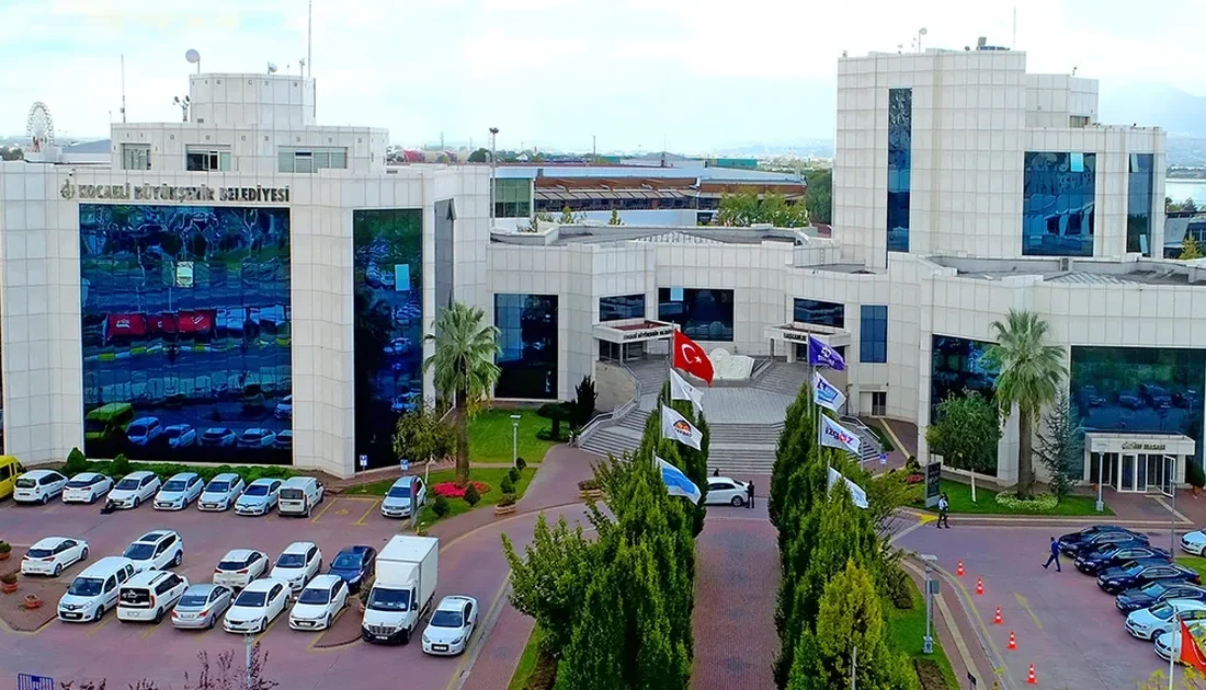 Kocaeli Büyükşehir Belediyesi’nde bazı