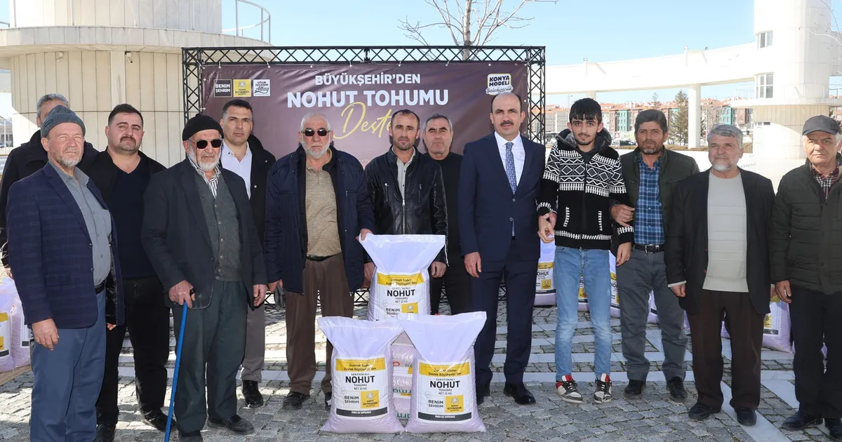 Konyalı çiftçiye destek sürüyor