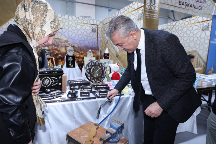 Mardin'de Ramazan Sokağı açıldı