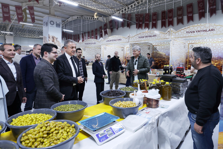 Mardin'de Ramazan Sokağı açıldı