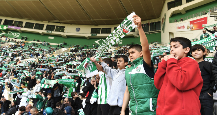 Osmangazili çocuklara Bursaspor sevgisi aşılanıyor