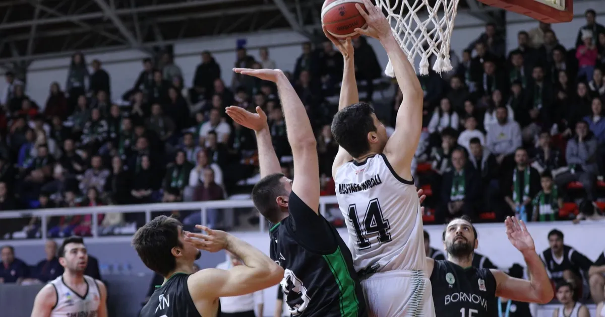 Sakarya’nın dev adamlarından iddialı Play-Off