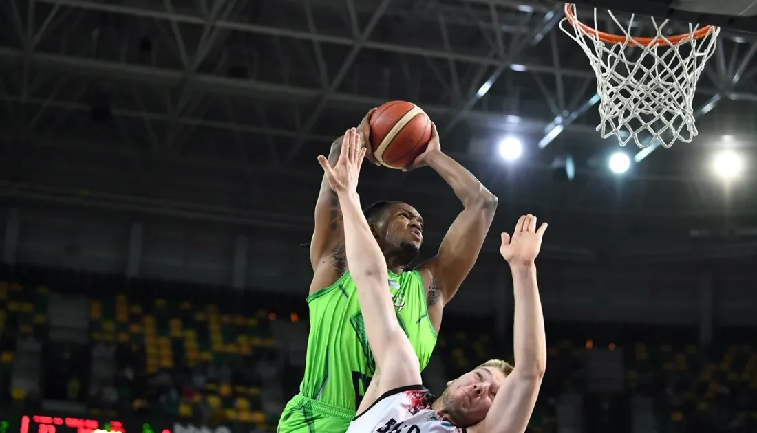 TOFAŞ Basketbol Takımı, FIBA