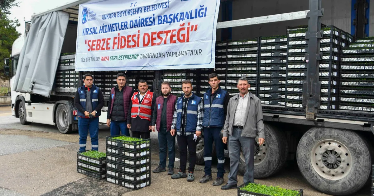 Ankara’da 1 milyonun üzerinde erkenci sebze fidesi dağıtıldı