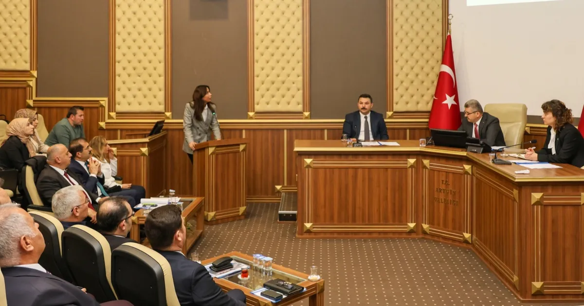 Artvin Valiliği ‘Bağımlılıkla Mücadele’ için toplandı