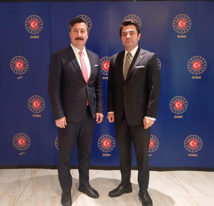 Başkan Ercan Özel Yenişehir'i dünyaya tanıtıyor