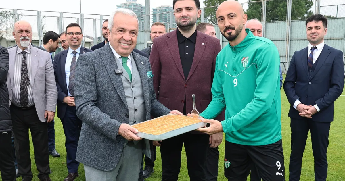 Başkan Özdemir’den Bursaspor’a tam destek