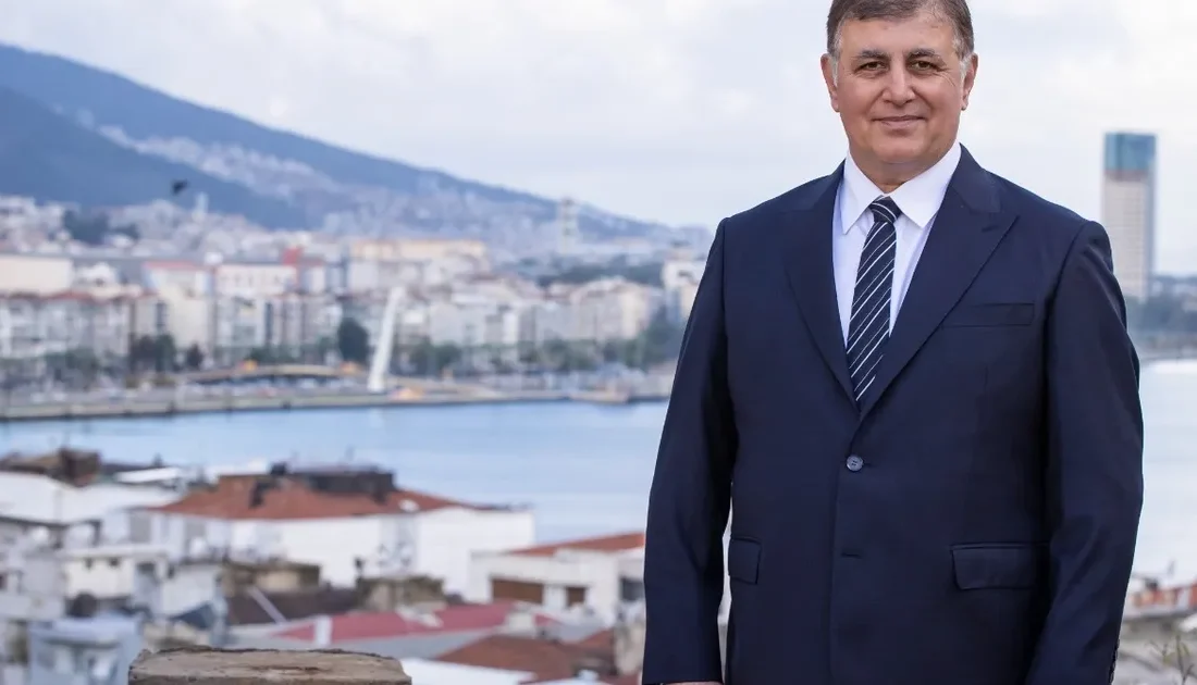 İzmir Büyükşehir Belediye Başkanı