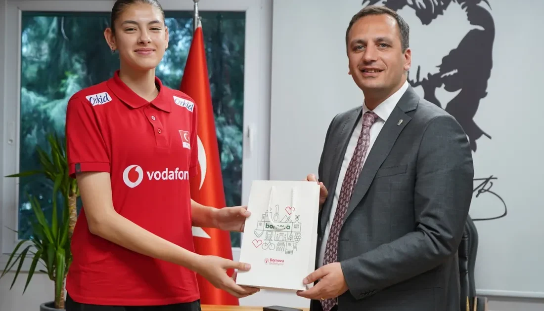 İzmir'de 15 yaşındaki Hasret