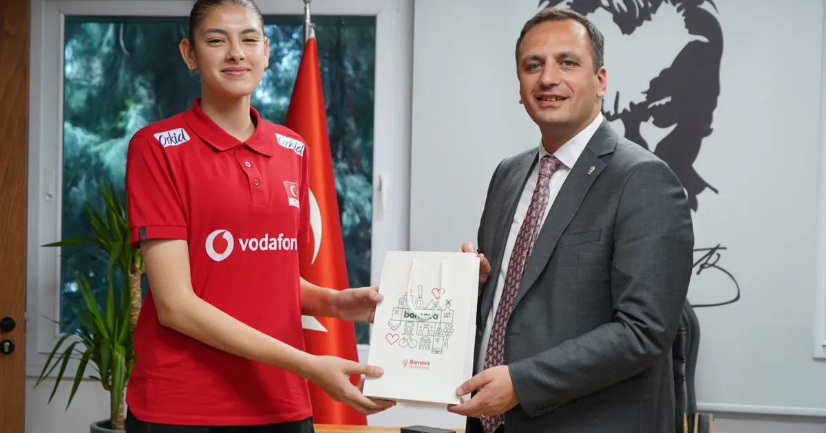 Bornova’nın gururu Hasret Tuncer, Milli Takım yolunda