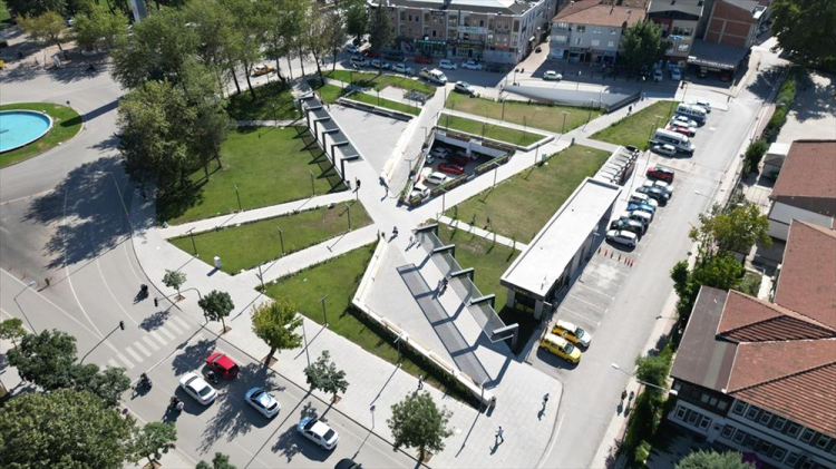 Bursa İnegöl merkezini rahatlatan otopark hamlesi