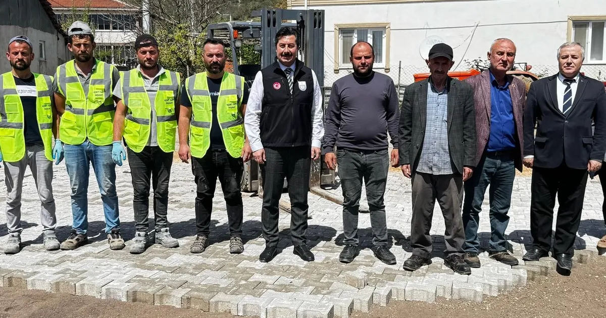 Bursa Yenişehir’de Ercan Özel sahada! Burcun’un yolları yenileniyor