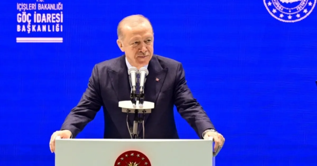 Erdoğan: Göçü hicret olarak görüyoruz