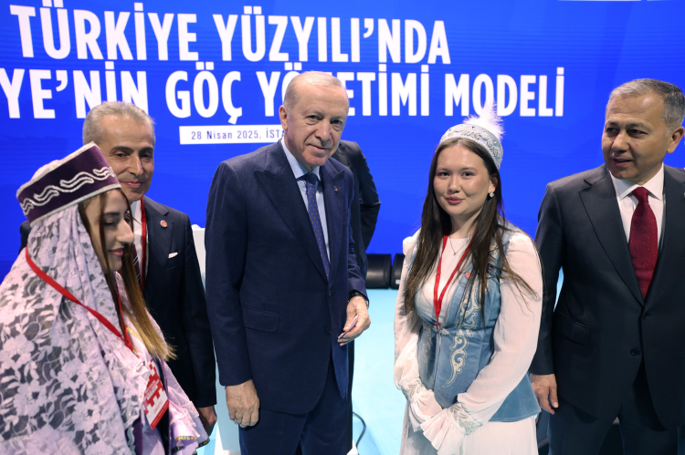 Erdoğan: Göçü hicret olarak görüyoruz