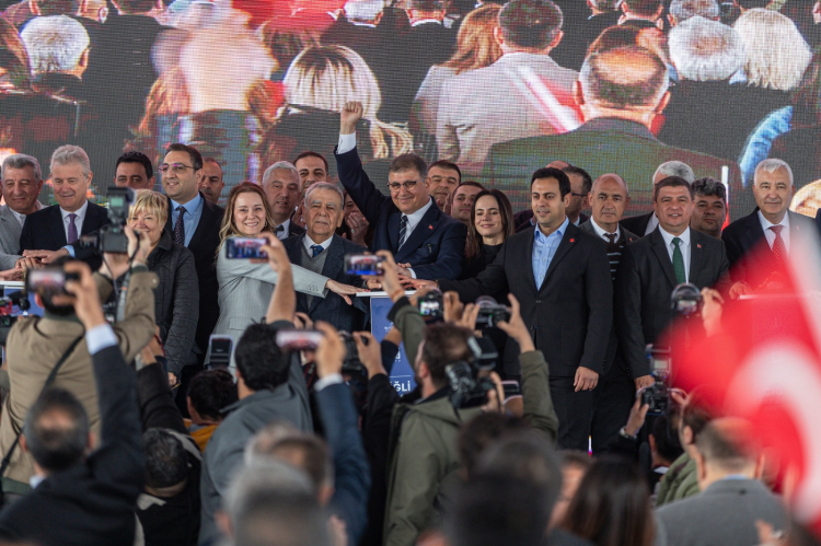 İzmir Körfezine yeni nefes! Çiğli Atıksu Arıtma Tesisi’nin 4. fazı açıldı!