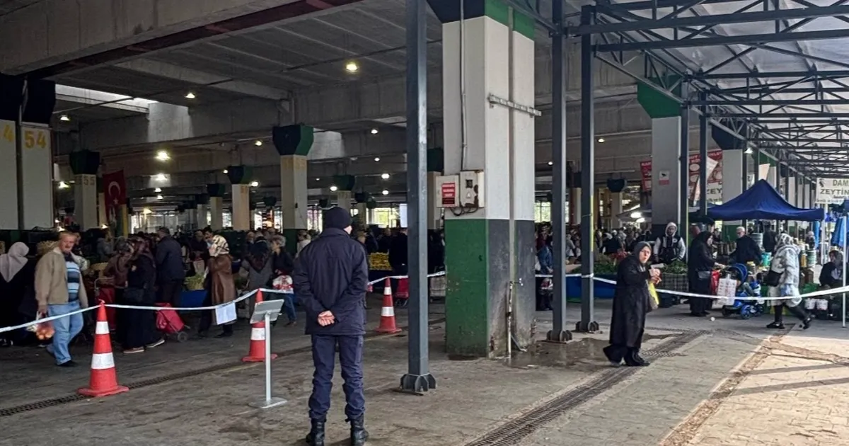 İzmit’te pazarcı kavgasına ceza: 1 hafta tezgah yasağı