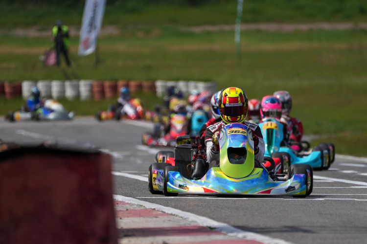 Kartingte görkemli sezon açılışı... İkincisi Mayıs'ta İstanbul'da