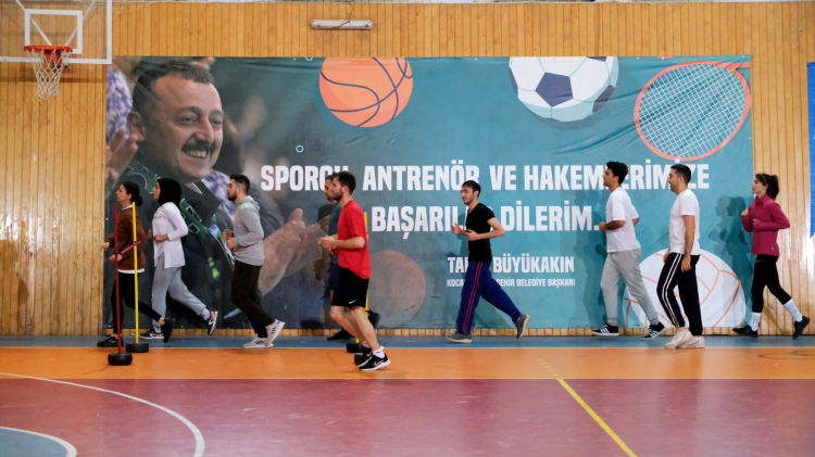 Kocaeli Büyükşehir'le kariyer yolculuğuna çıkıyorlar