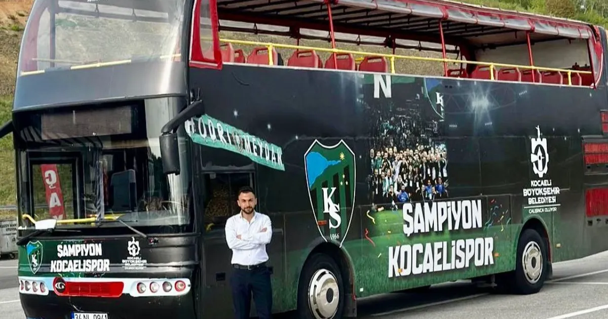 Kocaeli’de şampiyonluk otobüsü kutlamalara hazır