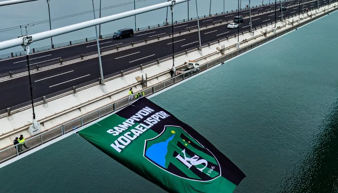 Kocaelispor’un şampiyonluk bayrağı Osmangazi