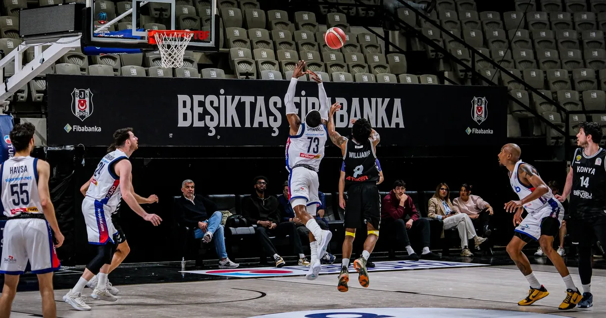 Konya Büyükşehir Belediyespor Play-Off Çeyrek Final Serisinde ilk maçı kazandı