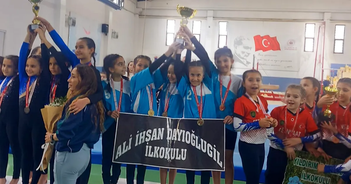 Konya Meram Belediyespor başarıdan başarıya koşuyor