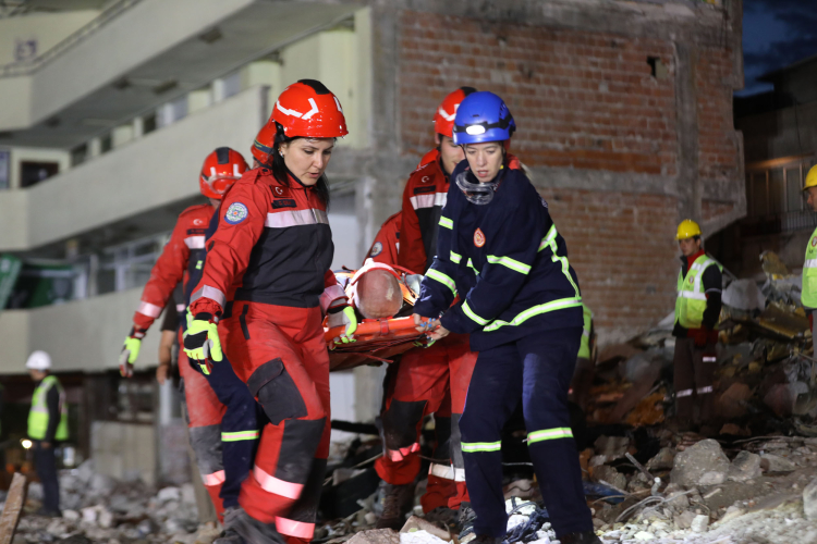 Muğla'da gerçeği aratmayan deprem tatbikatı