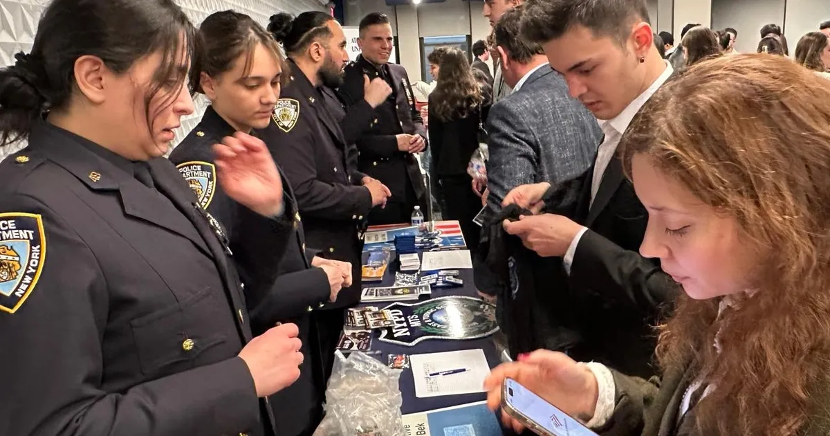 New York'ta Türk öğrencilerden kariyer fuarı