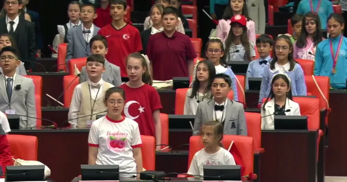 TBMM çocuklara emanet