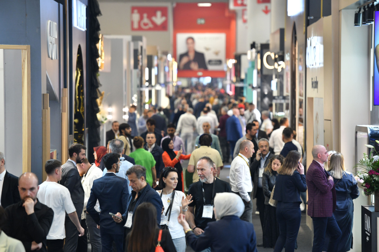 Yeni sezon vitrinleri ışıldatacak fuar 16 Nisan'da açılıyor