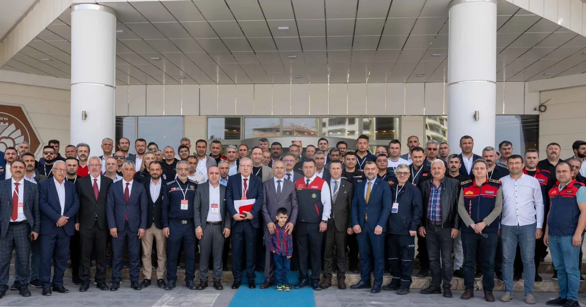 81 ilin itfaiyecileri Malatya'da toplandı