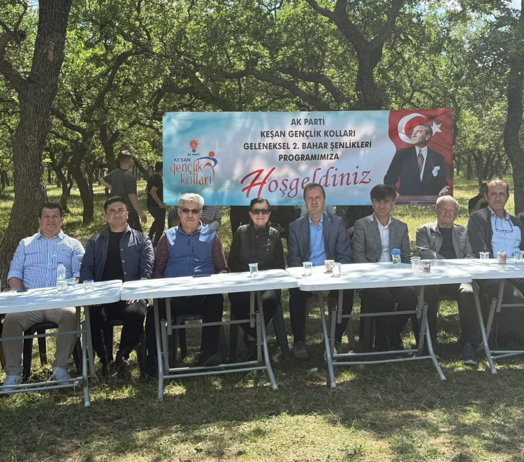 AK Gençlik Keşan’da baharı coşkuyla karşıladı