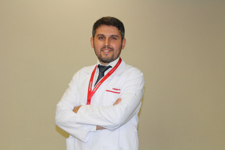 Bahar ayları çocuğunuza kâbus olmasın! Çocuklarda alerjik nezle alarmı!