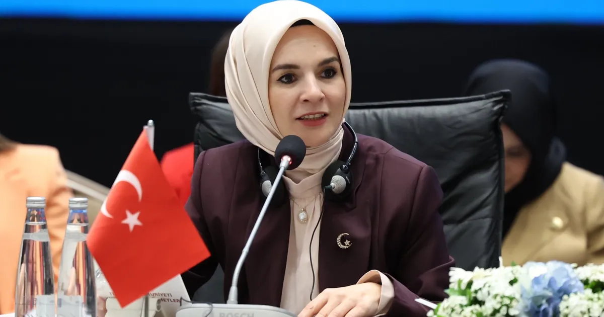 Bakan Göktaş: Aile küresel gündem maddesi olmalı