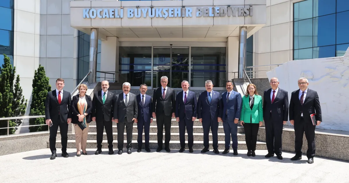 Bakan Memişoğlu’ndan Kocaeli ziyareti