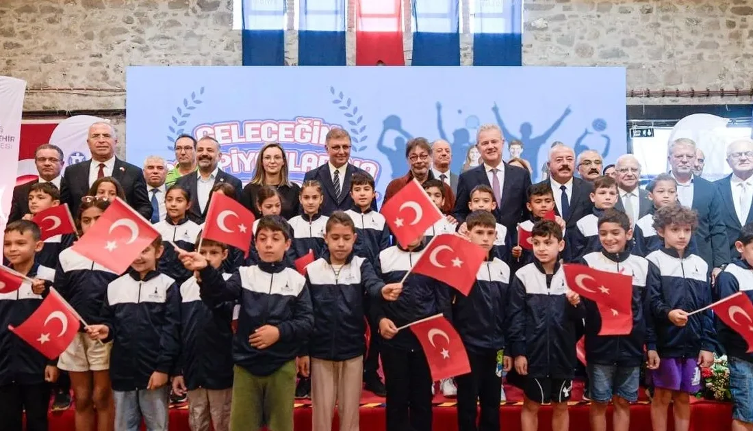 İzmir Büyükşehir Belediyesi kentteki