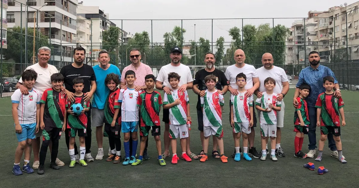 Bostanlıspor’da babalar ile kıran kırana maç