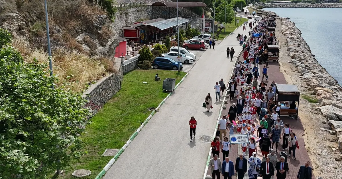 Bursa Gemlik’te okul öncesi şenliği coşkusu