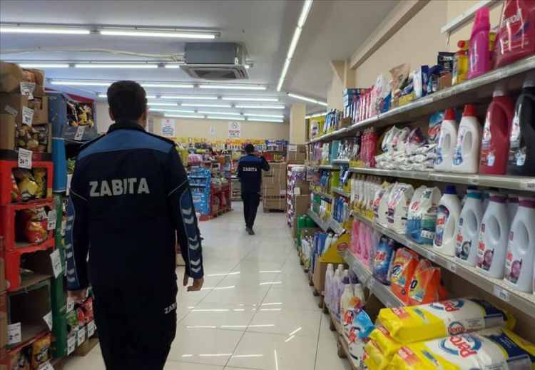 Bursa İnegöl Zabıtasından halk sağlığı için 7/24 sahada