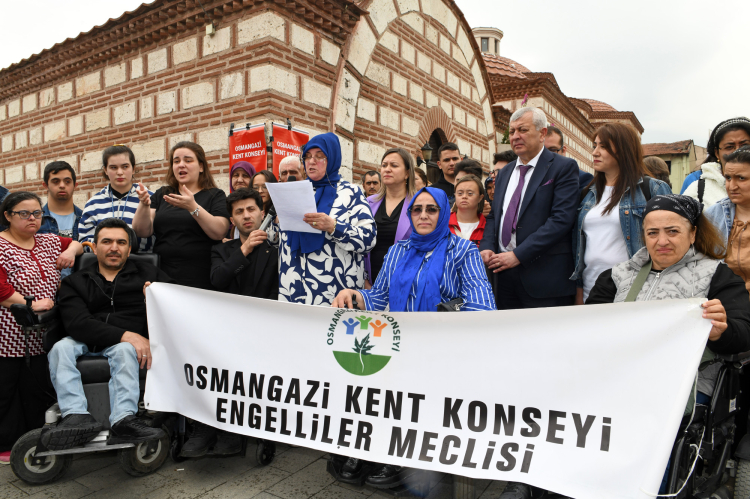 Bursa Osmangazi’de engelli bireylerin annelerine emeklilik hakkı verilsin çağrısı