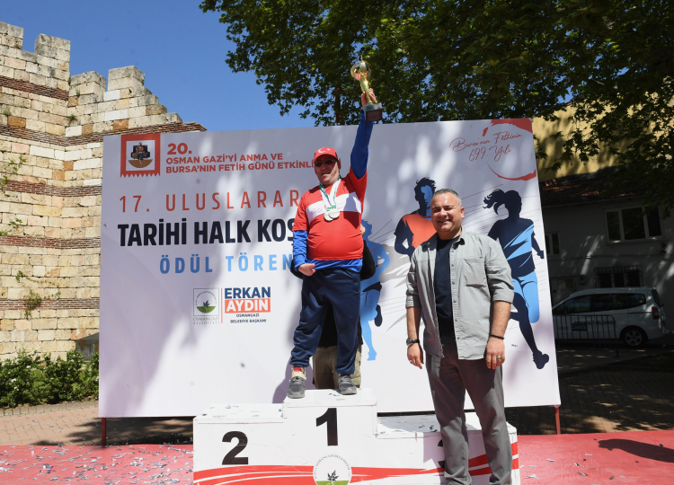 Bursa Osmangazi’de spor ile tarihi buluşturan koşu