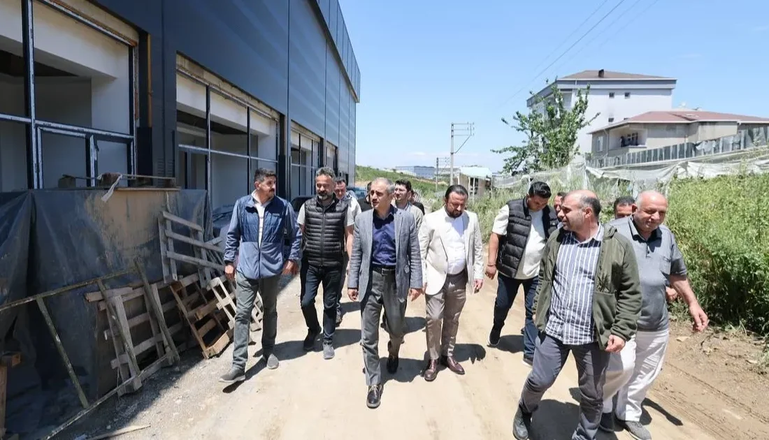 Çayırova Belediye Başkanı Bünyamin