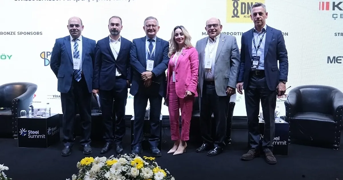 Çelik sektörünün geleceği İzmir’de konuşuldu